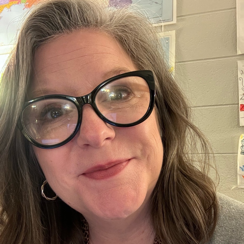 Meet your Posher, Crista